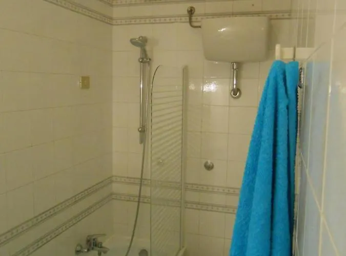 בית הארחה Tra I Tetti Con Bagno Privato