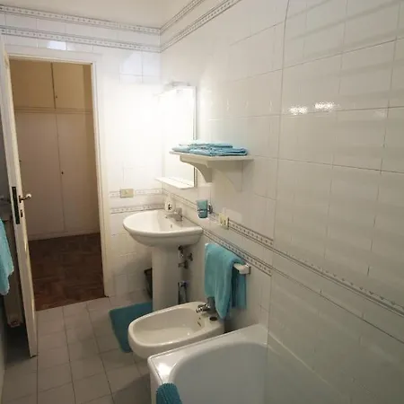 Tra I Tetti Con Bagno Privato Pisa